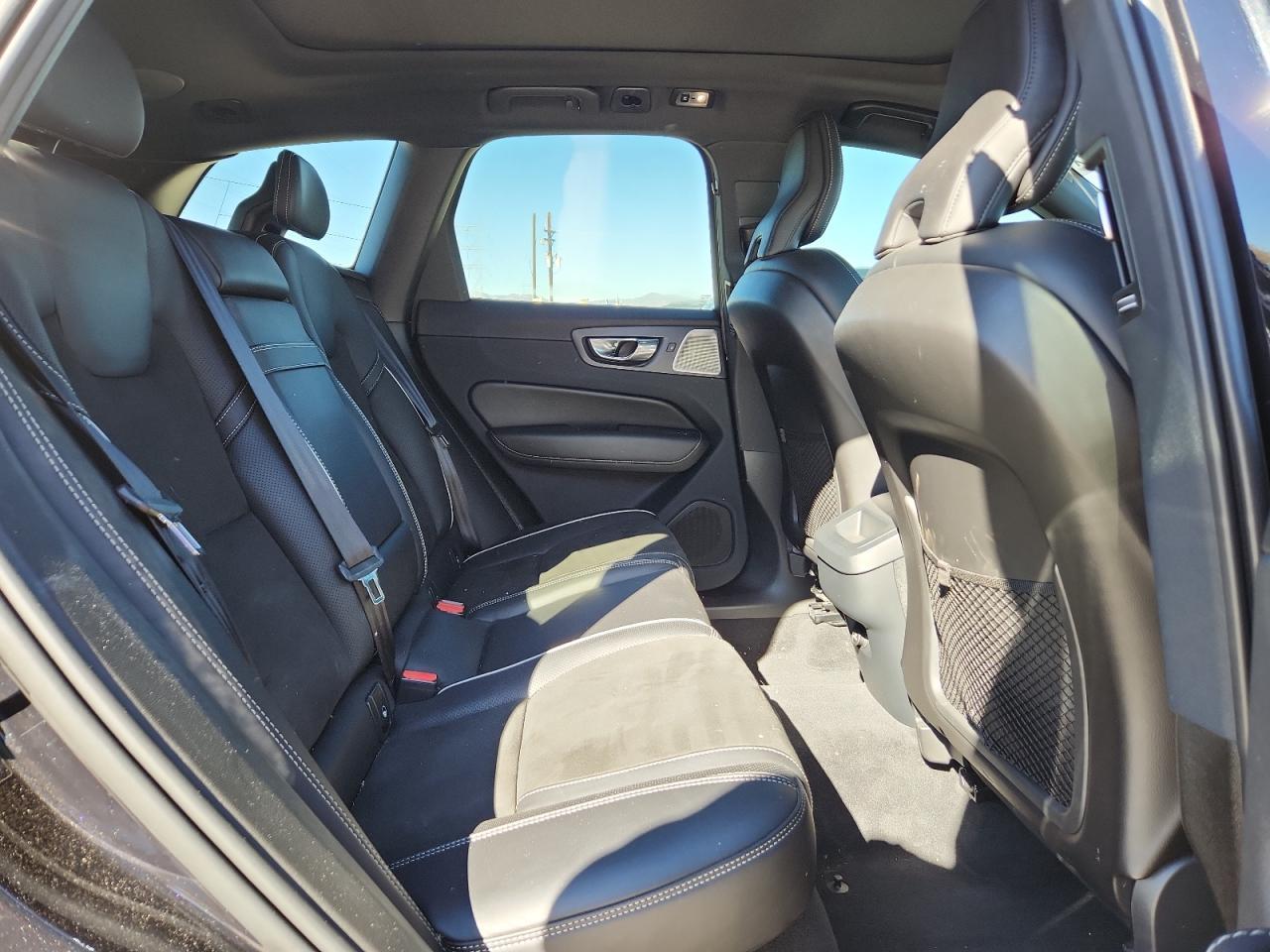 2019 VOLVO XC60