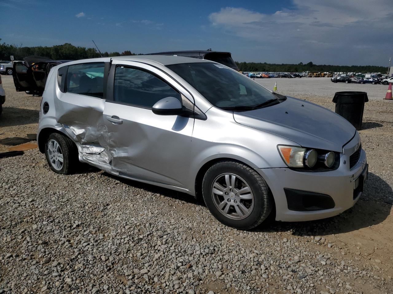 2012 CHEVROLET SONIC