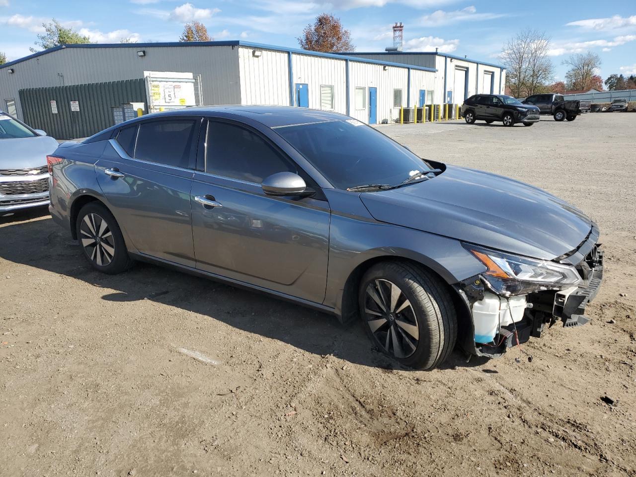 2022 NISSAN ALTIMA