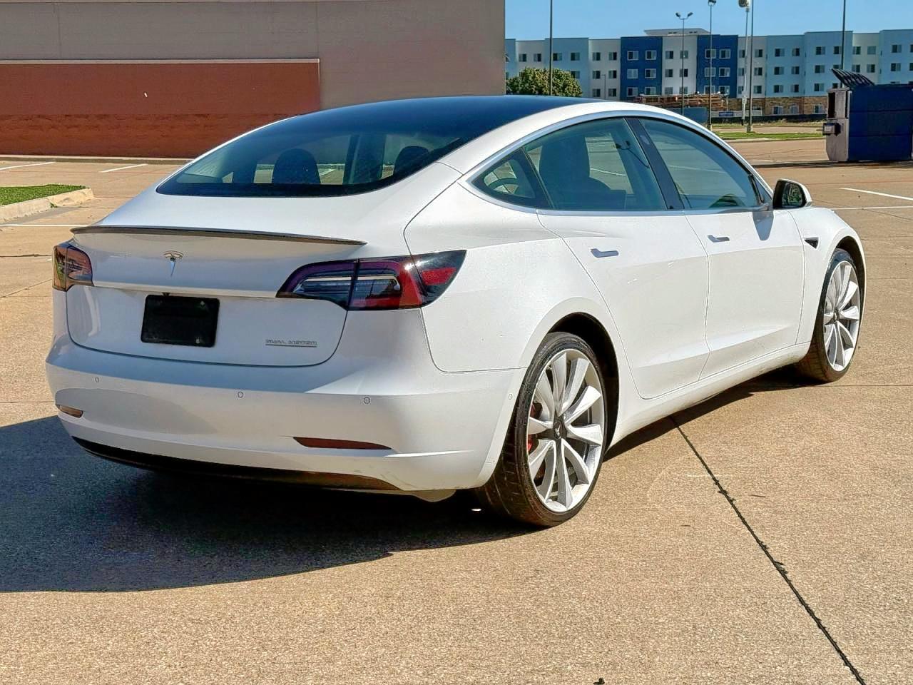 2019 TESLA MODEL 3
