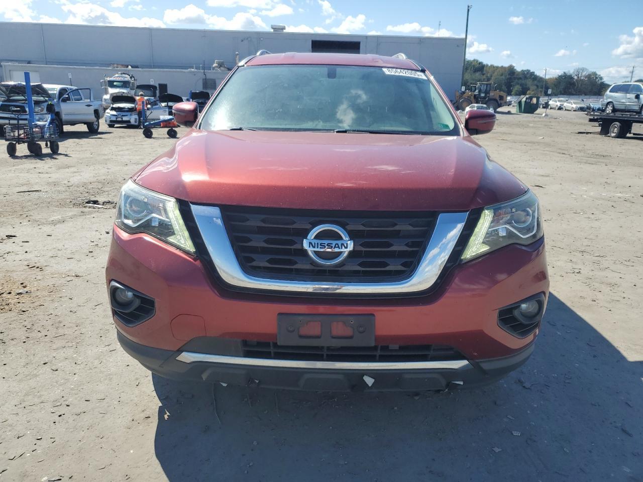 2017 NISSAN PATHFINDER