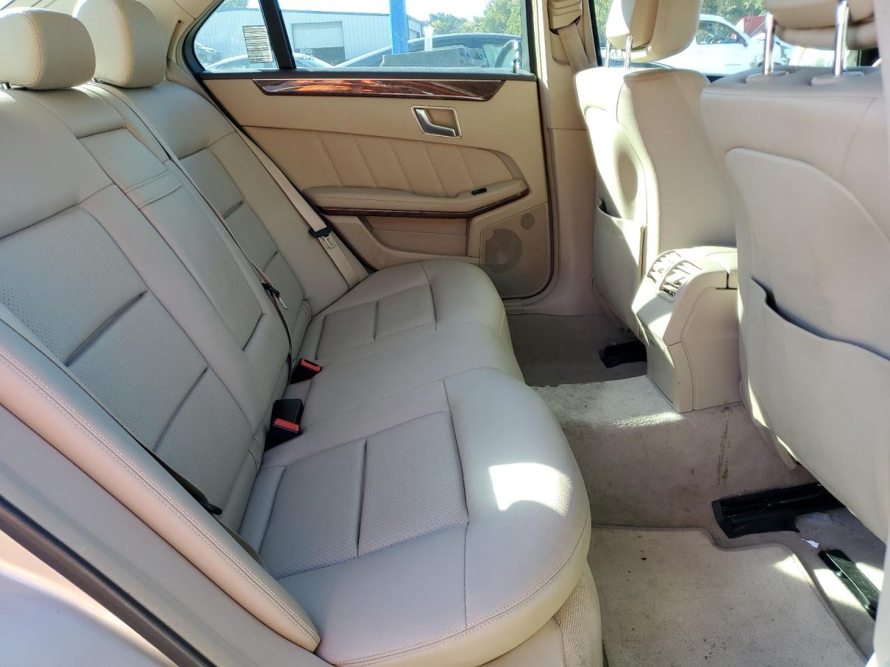 2012 MERCEDES-BENZ E-Class
