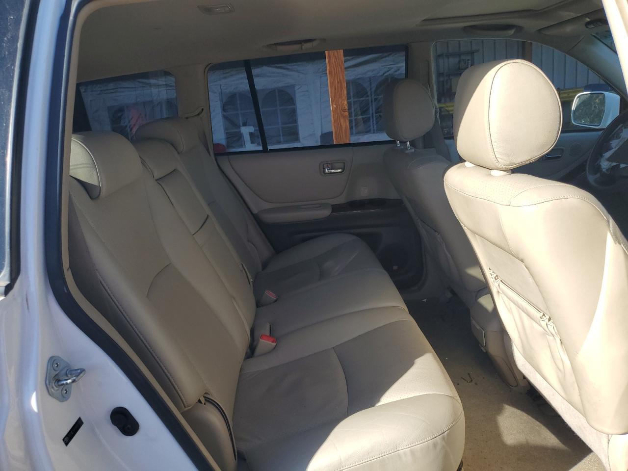 2006 TOYOTA HIGHLANDER