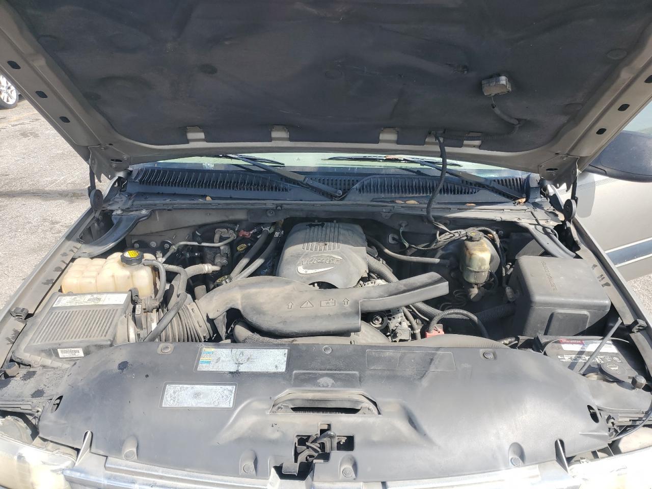 2002 CHEVROLET Tahoe