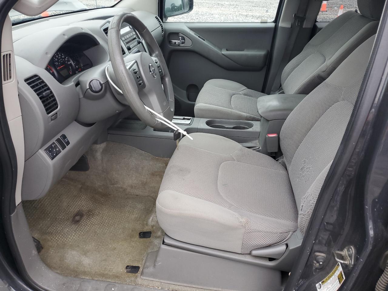 2012 NISSAN Frontier
