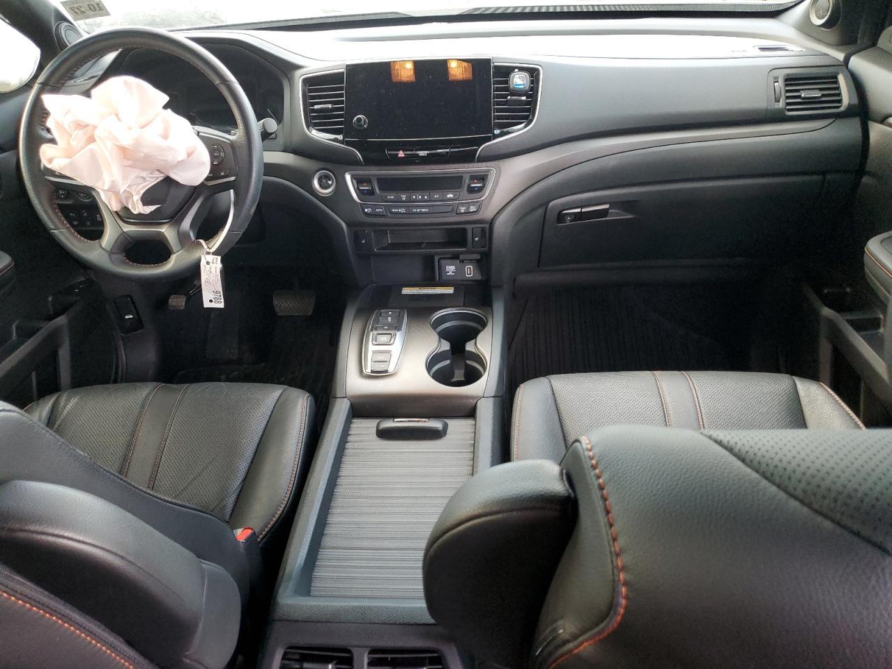 2022 HONDA Passport