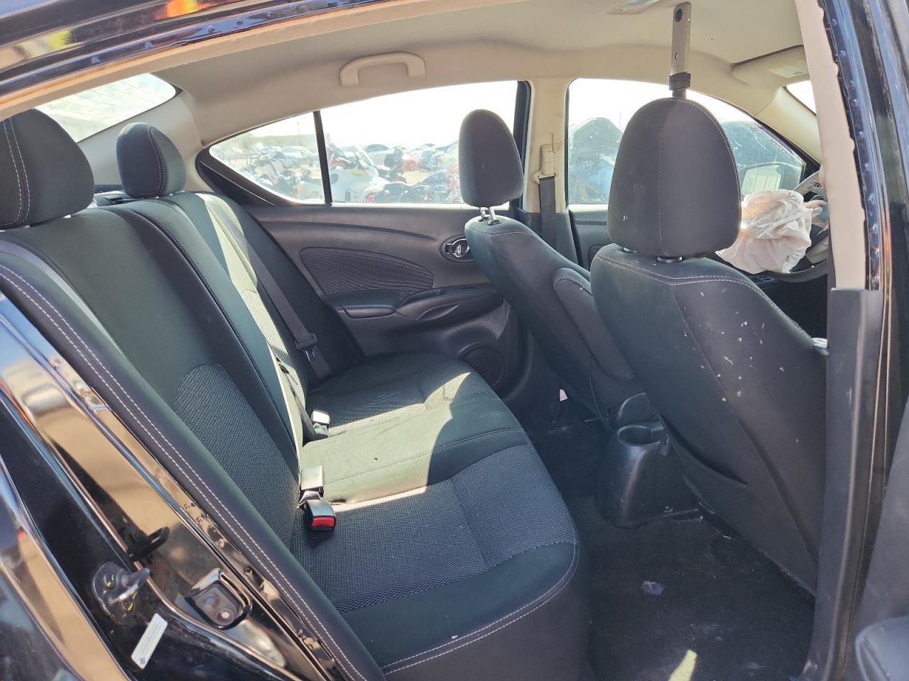 2018 NISSAN VERSA