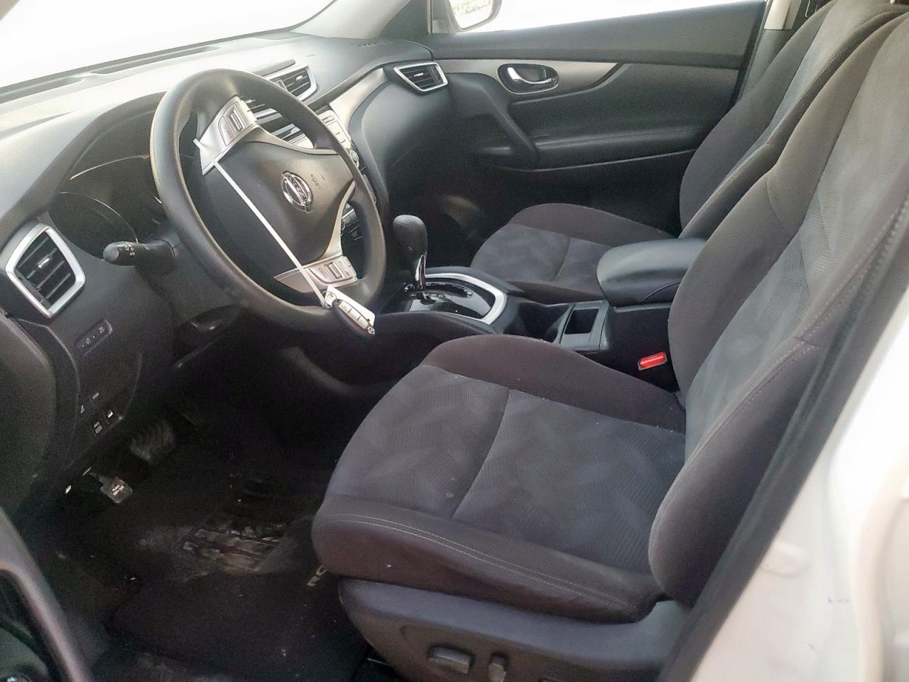2016 NISSAN ROGUE
