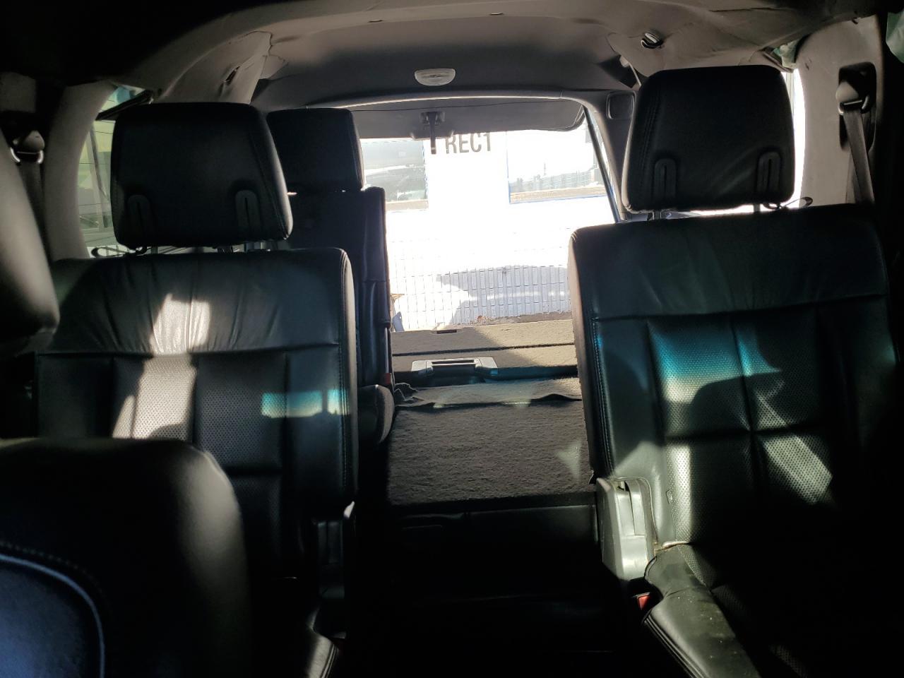 2010 LINCOLN Navigator