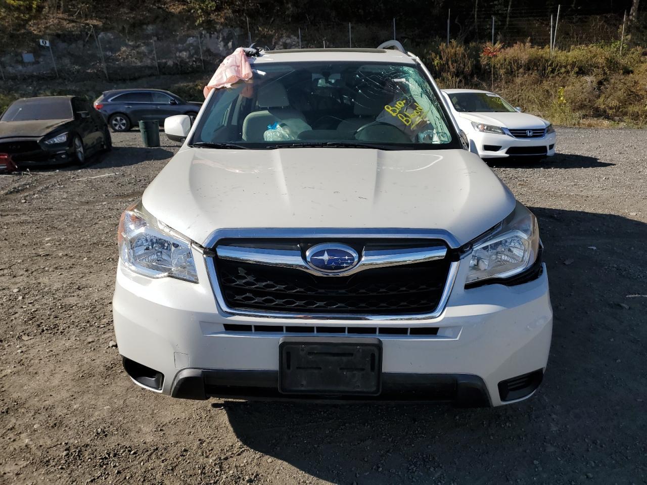 2015 SUBARU FORESTER