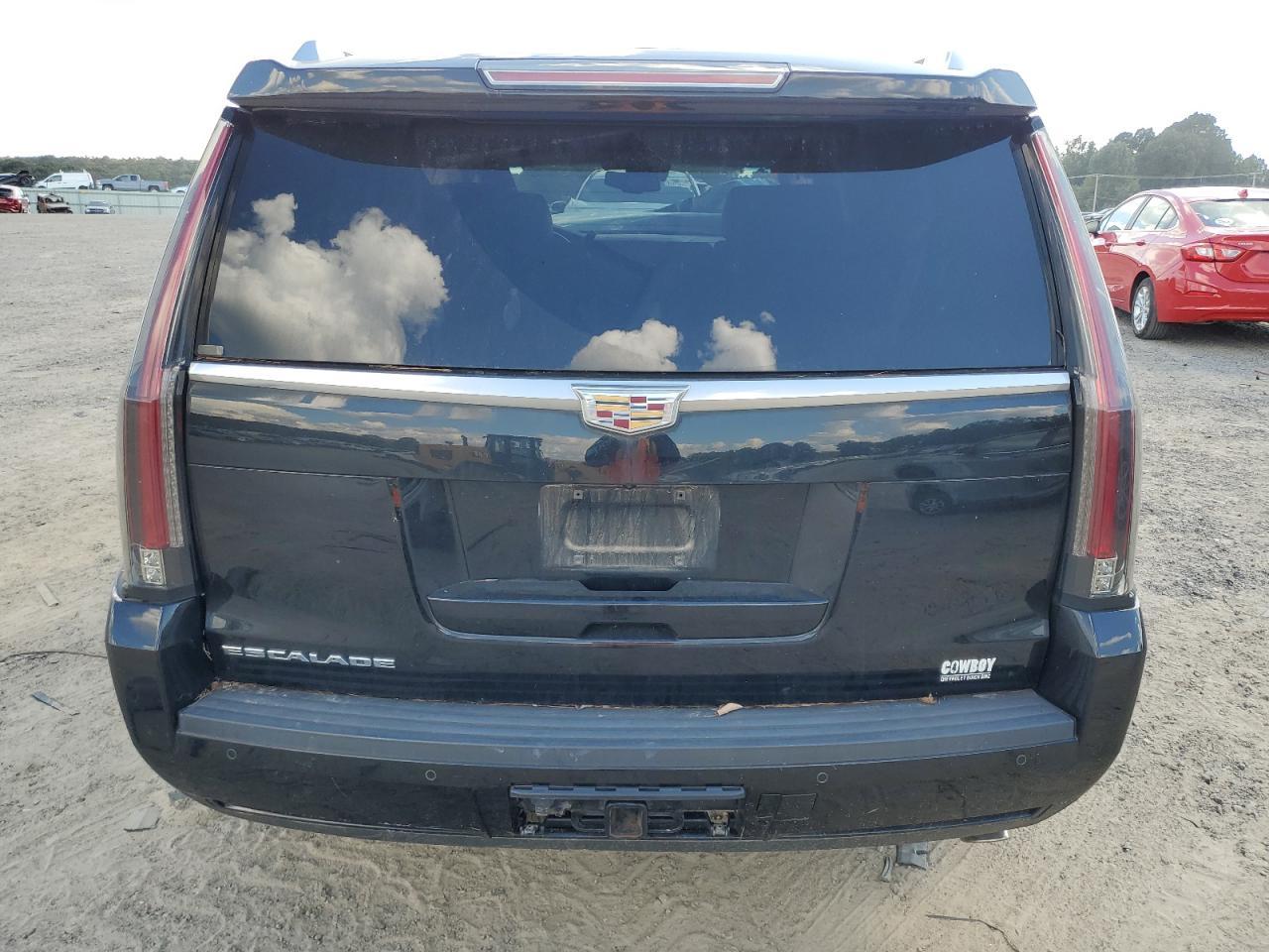 2016 CADILLAC ESCALADE