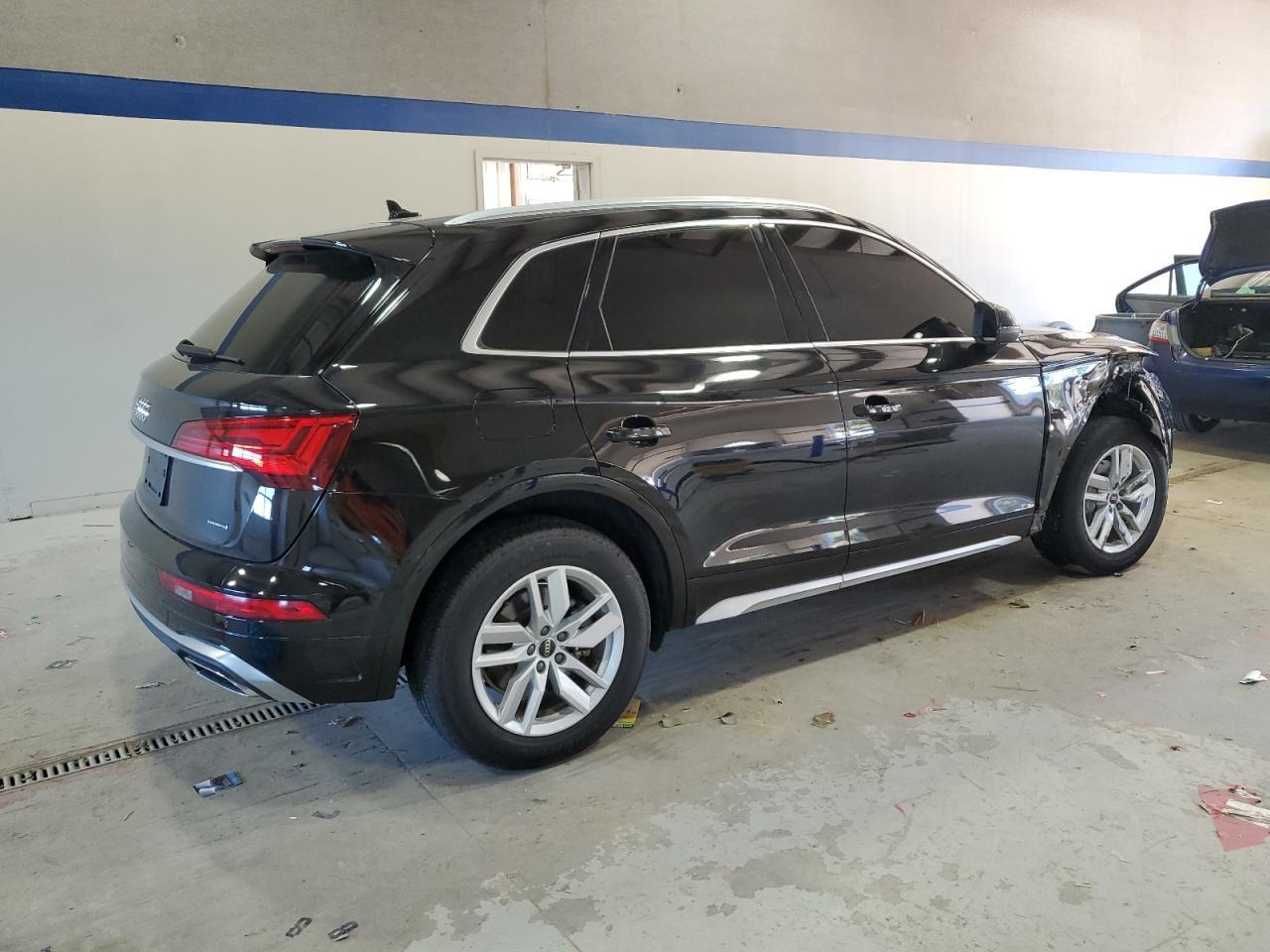 2022 AUDI Q5