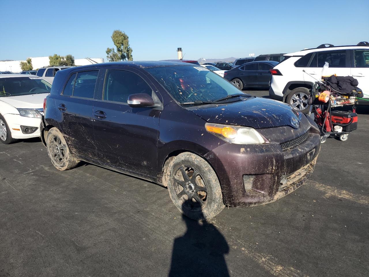2013 TOYOTA SCION