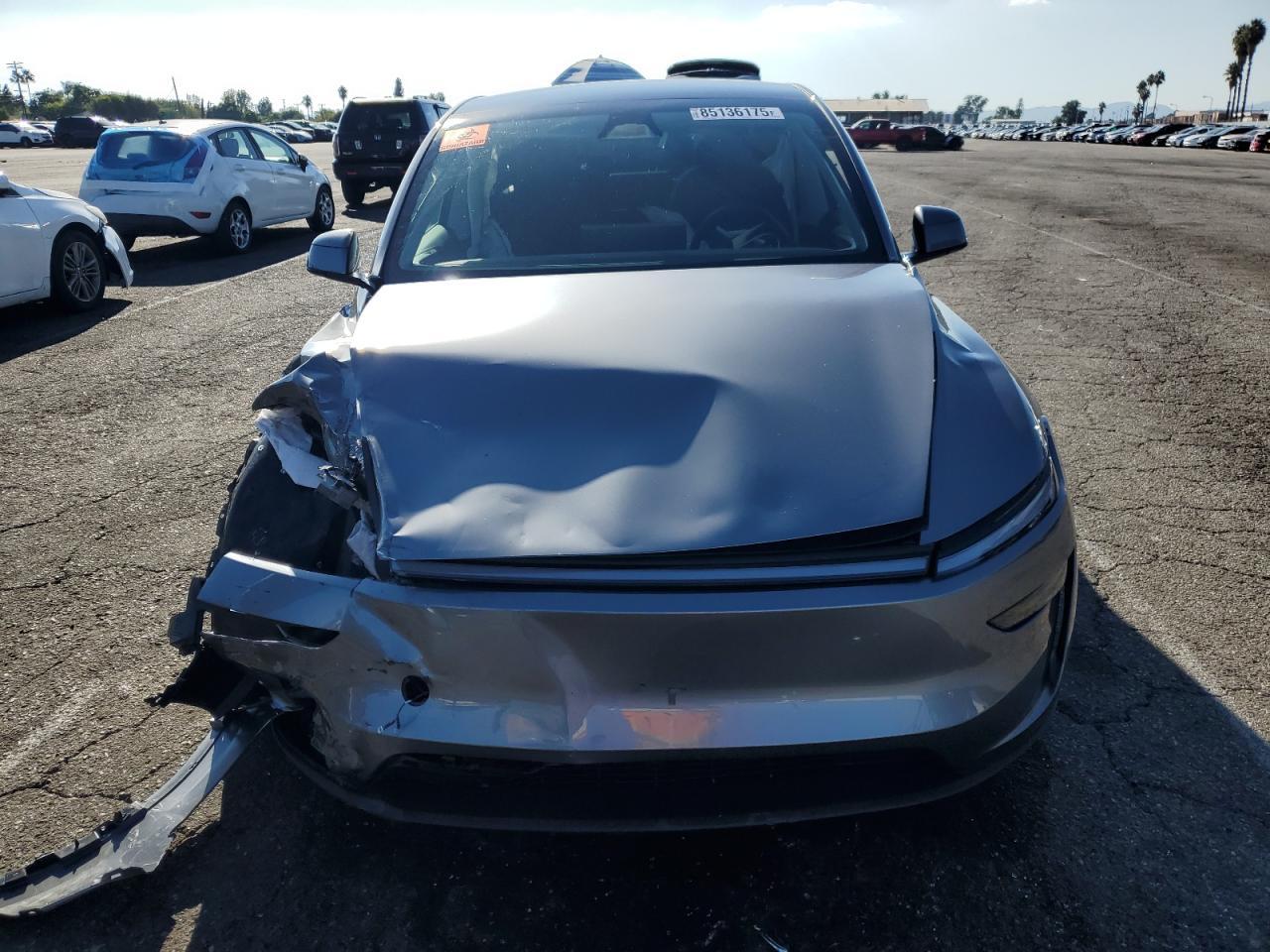 2026 TESLA MODEL Y