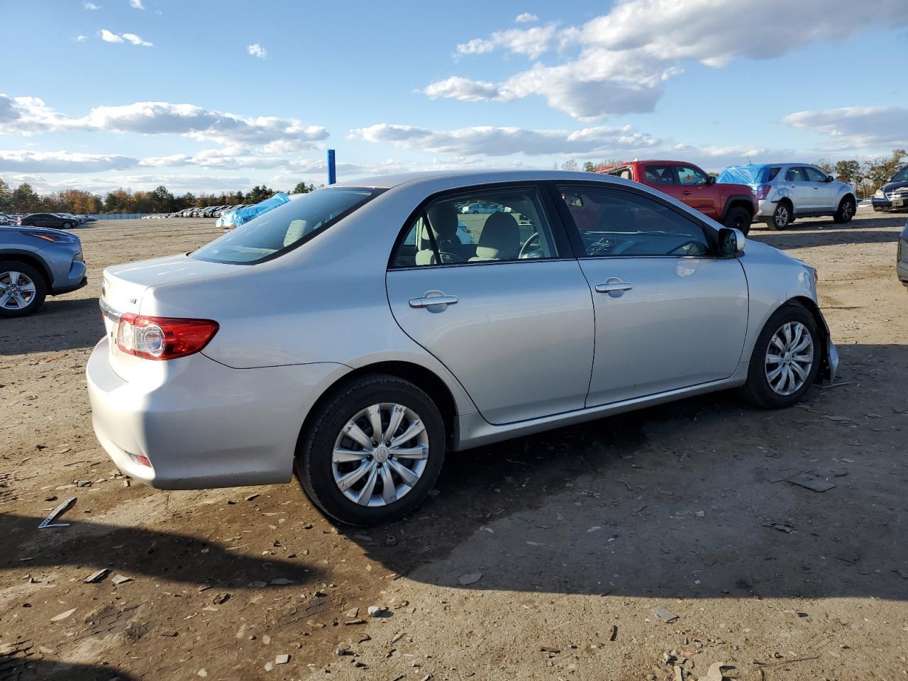 2013 TOYOTA COROLLA