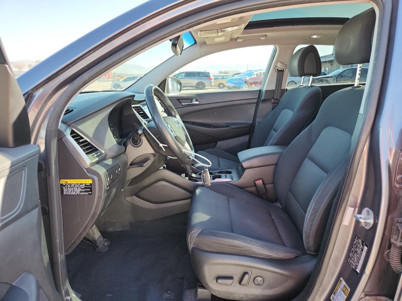 2017 HYUNDAI TUCSON