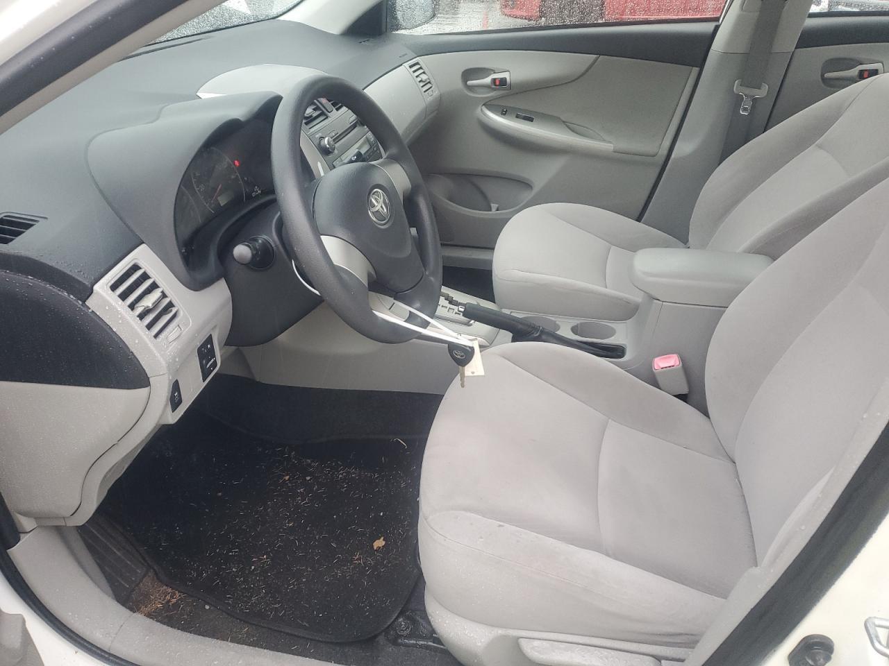 2011 TOYOTA COROLLA