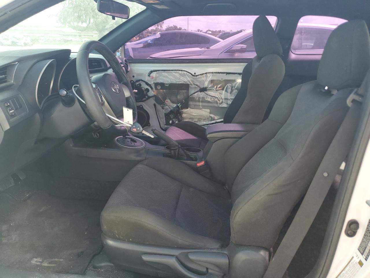 2013 TOYOTA SCION