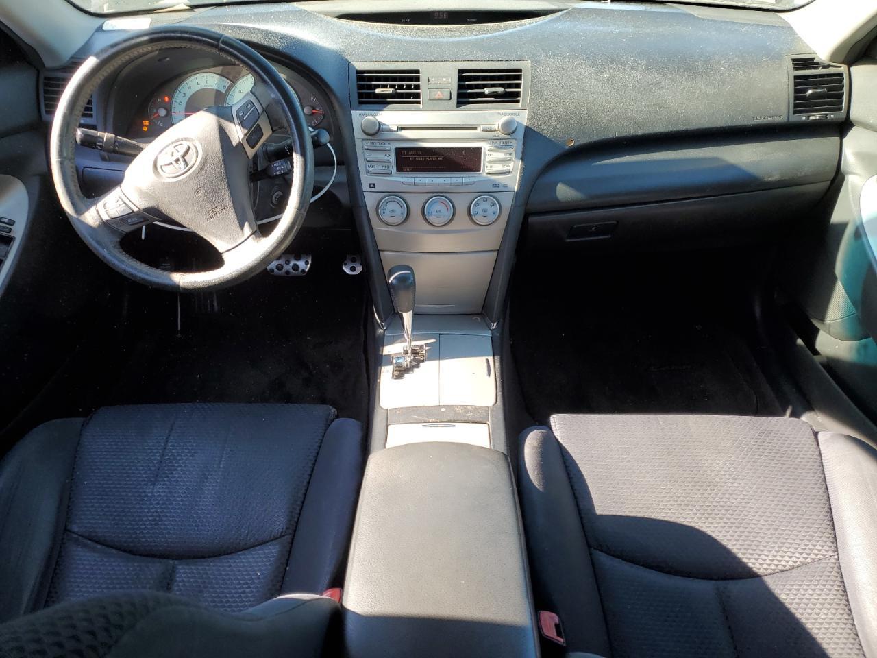 2011 TOYOTA CAMRY
