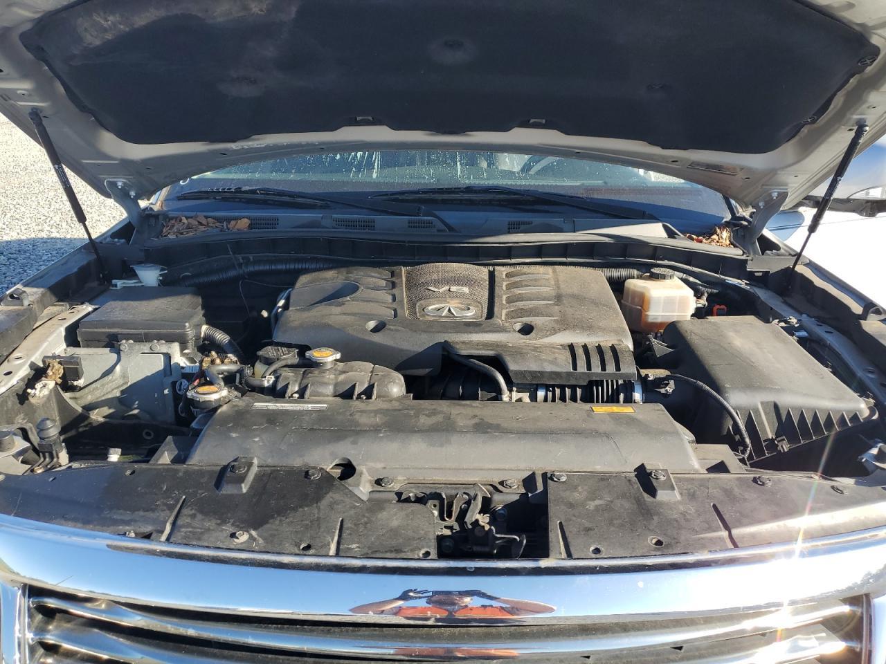 2012 INFINITI QX56