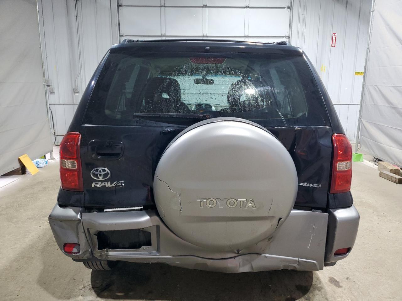 2005 TOYOTA RAV4