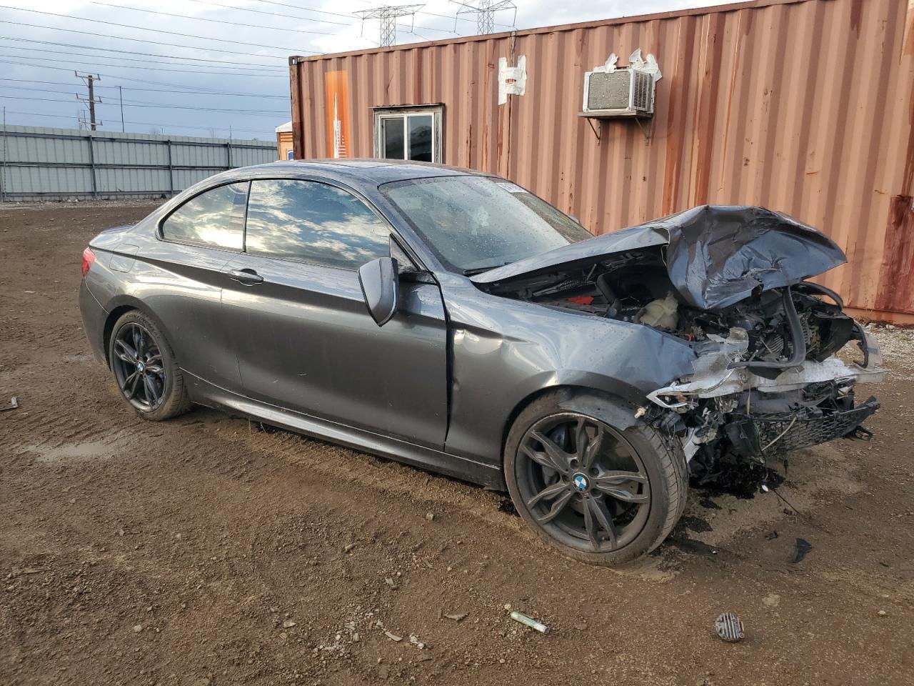 2016 BMW M235i