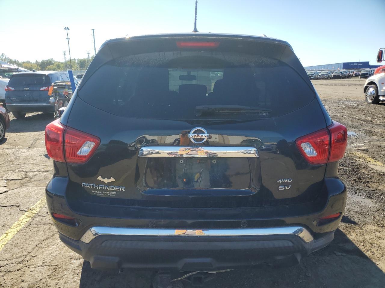2018 NISSAN PATHFINDER
