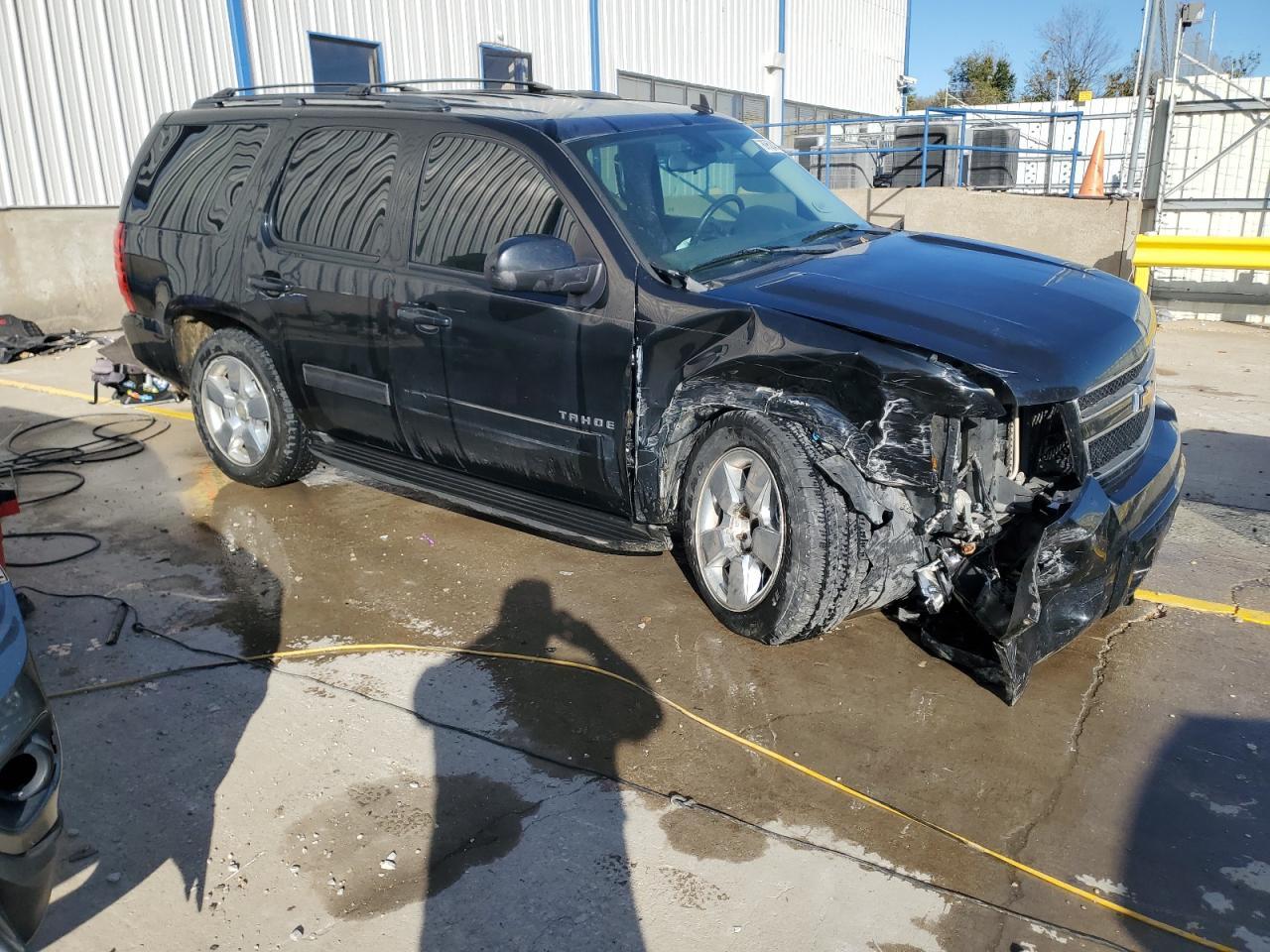 2011 CHEVROLET Tahoe