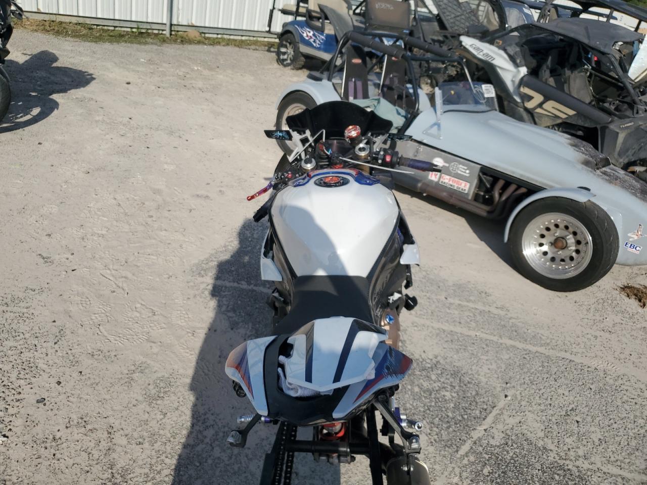 2022 BMW S 1000
