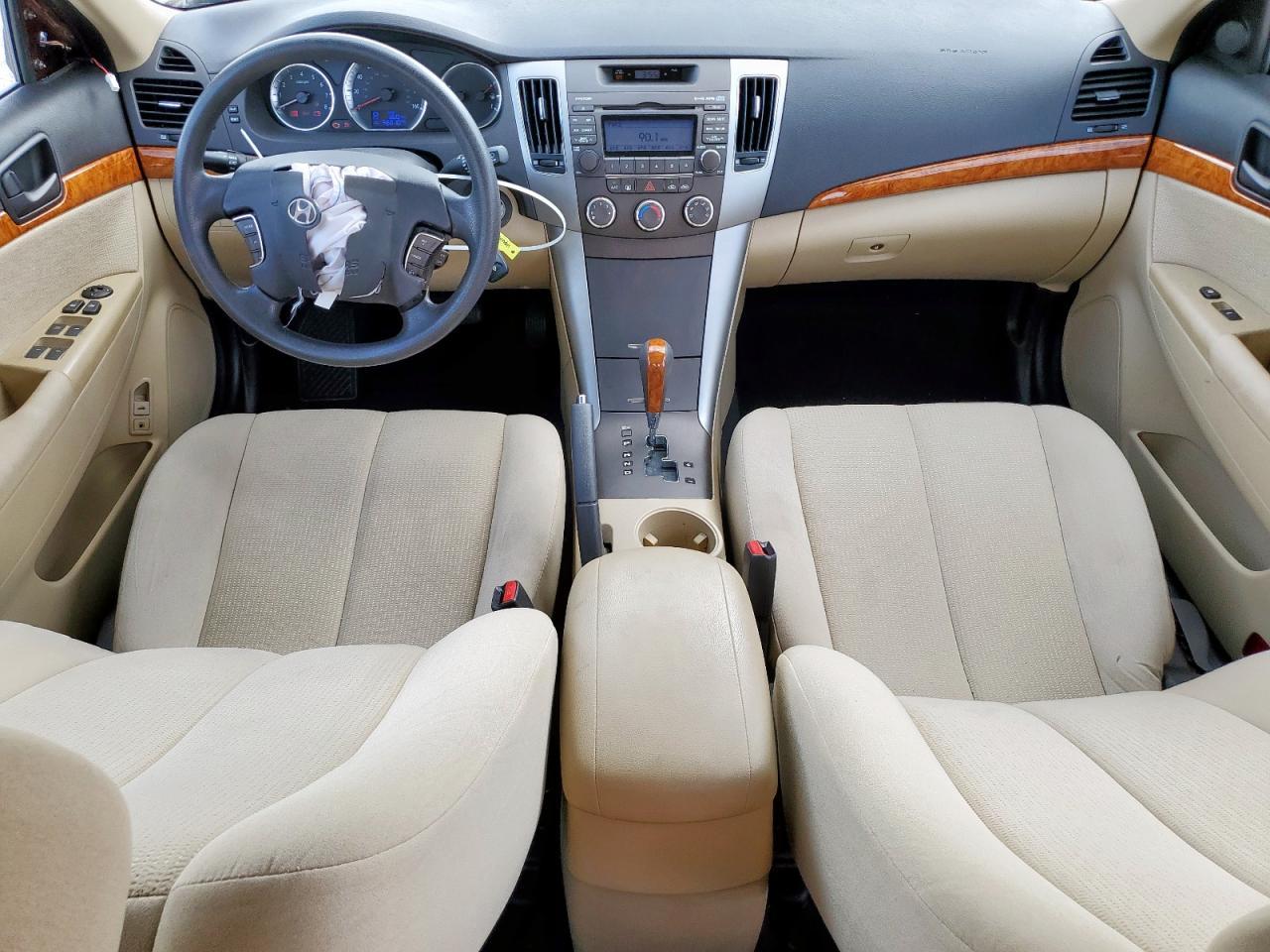 2010 HYUNDAI SONATA