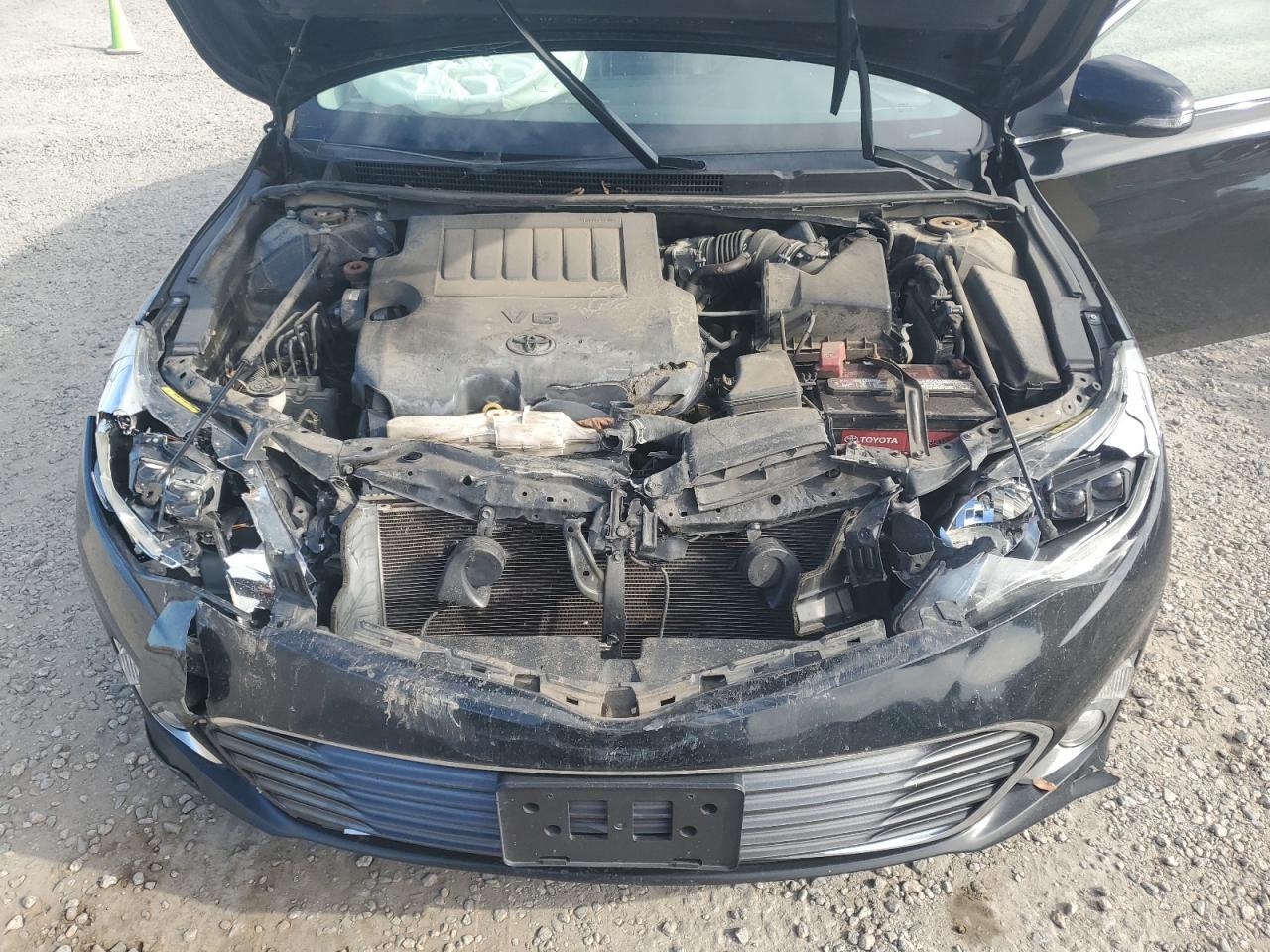2013 TOYOTA Avalon
