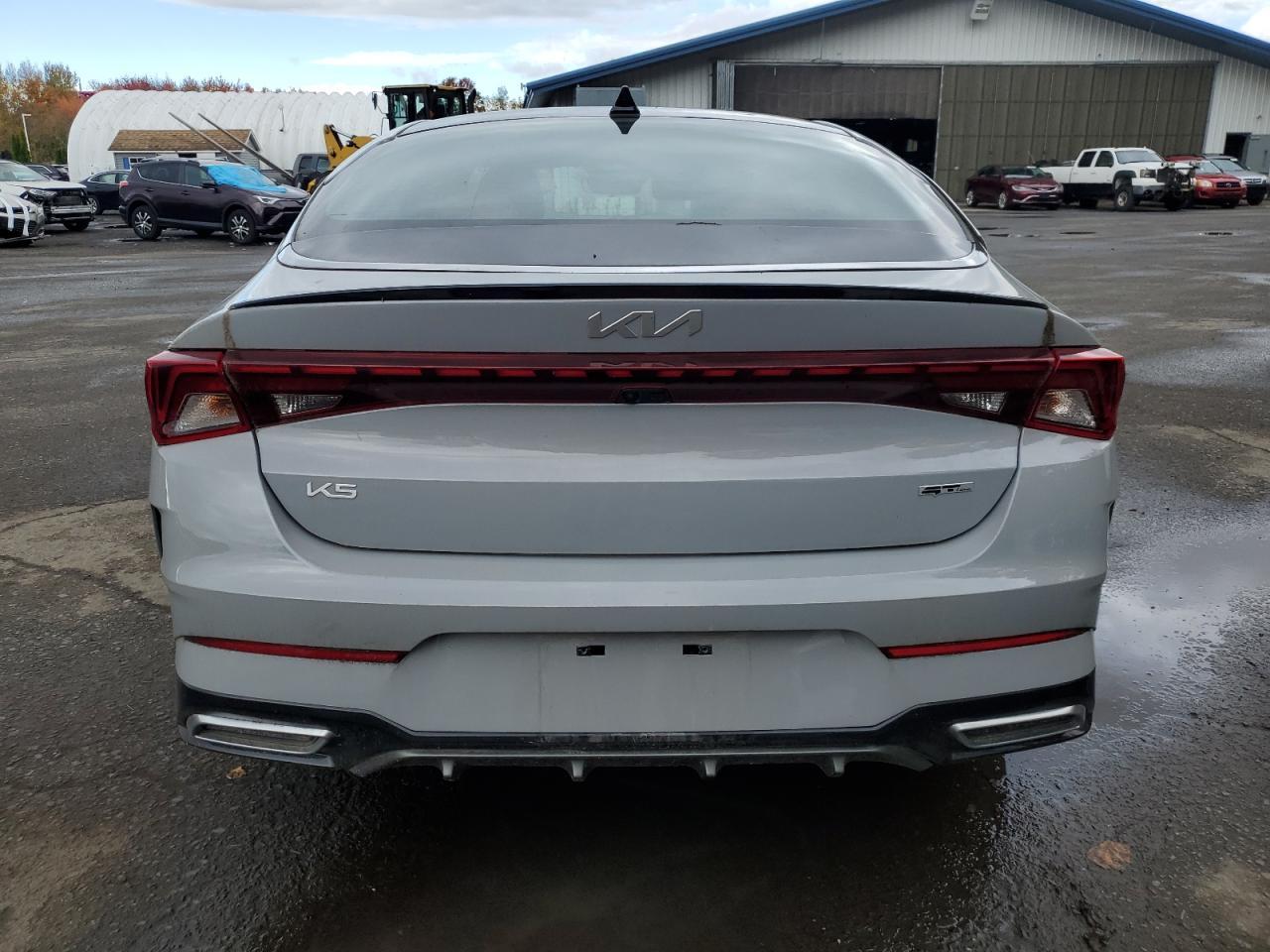 2023 KIA K5