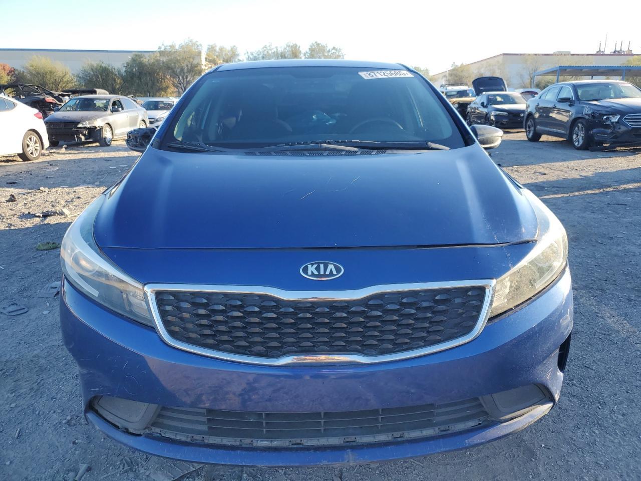 2017 KIA FORTE
