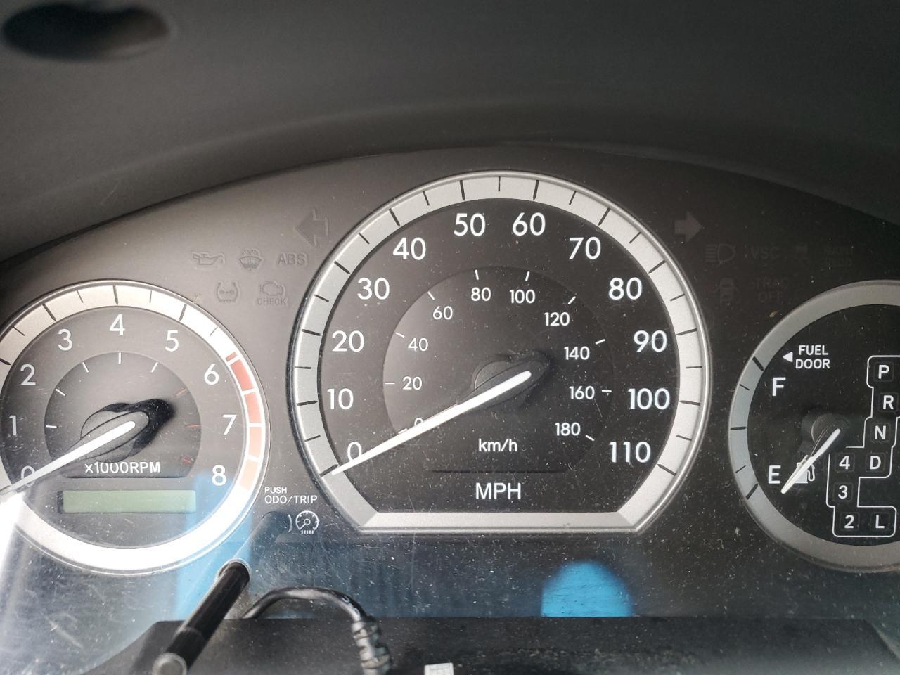 2005 TOYOTA SIENNA