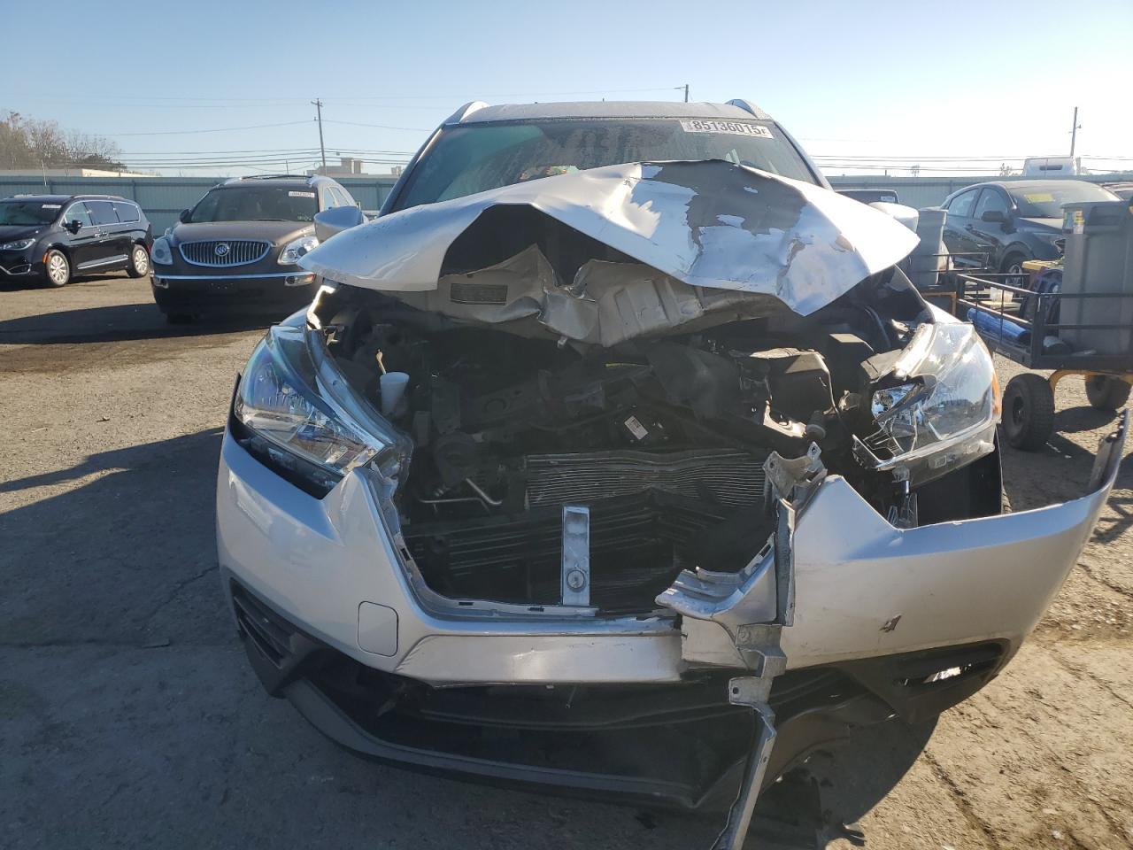 2018 NISSAN KICKS