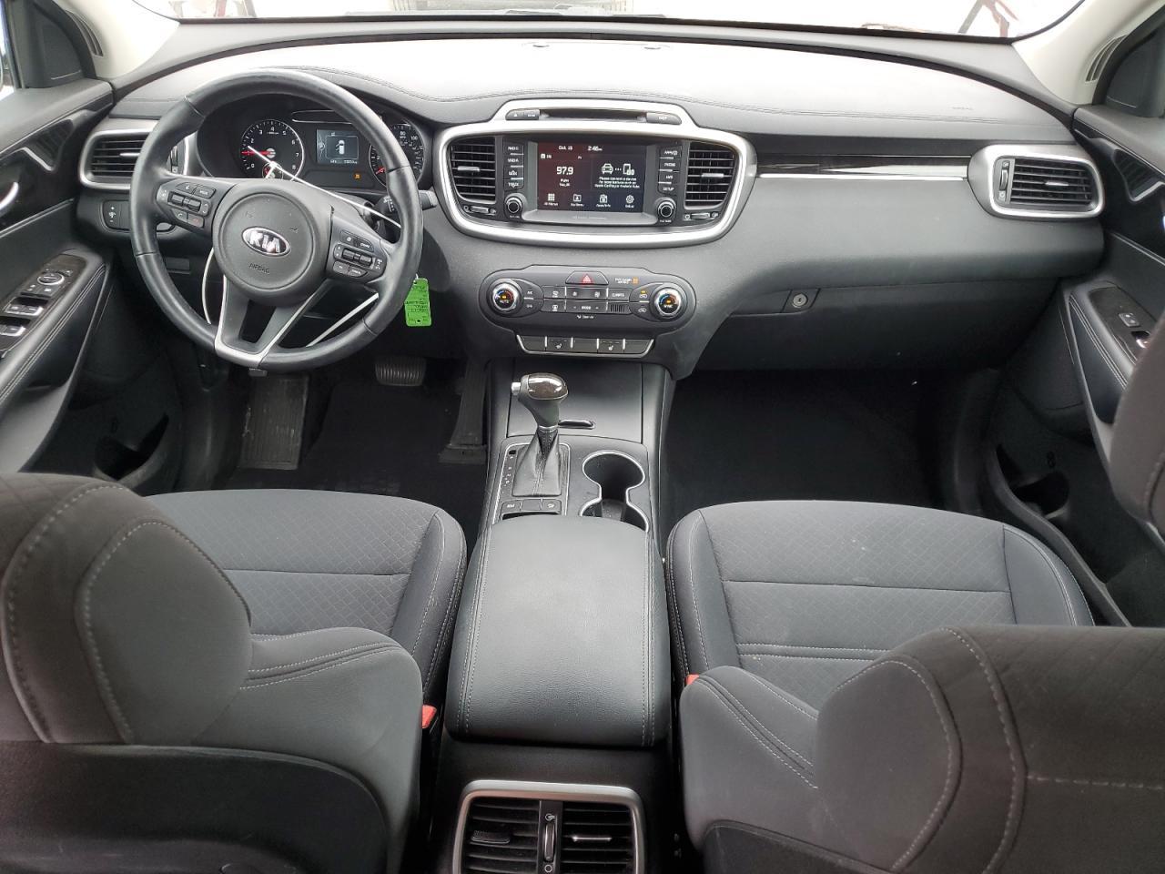 2017 KIA SORENTO