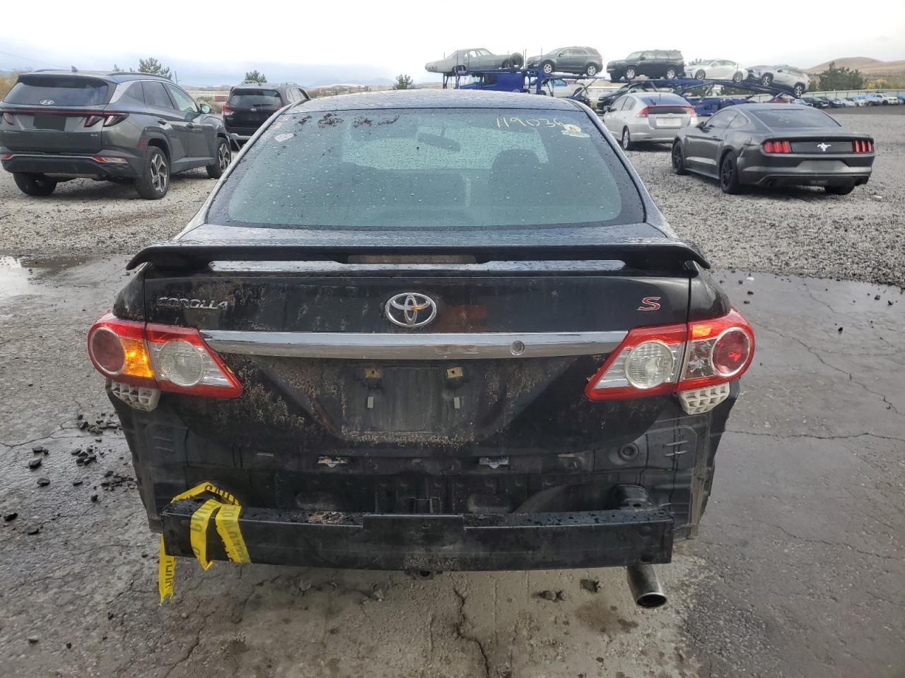 2013 TOYOTA COROLLA