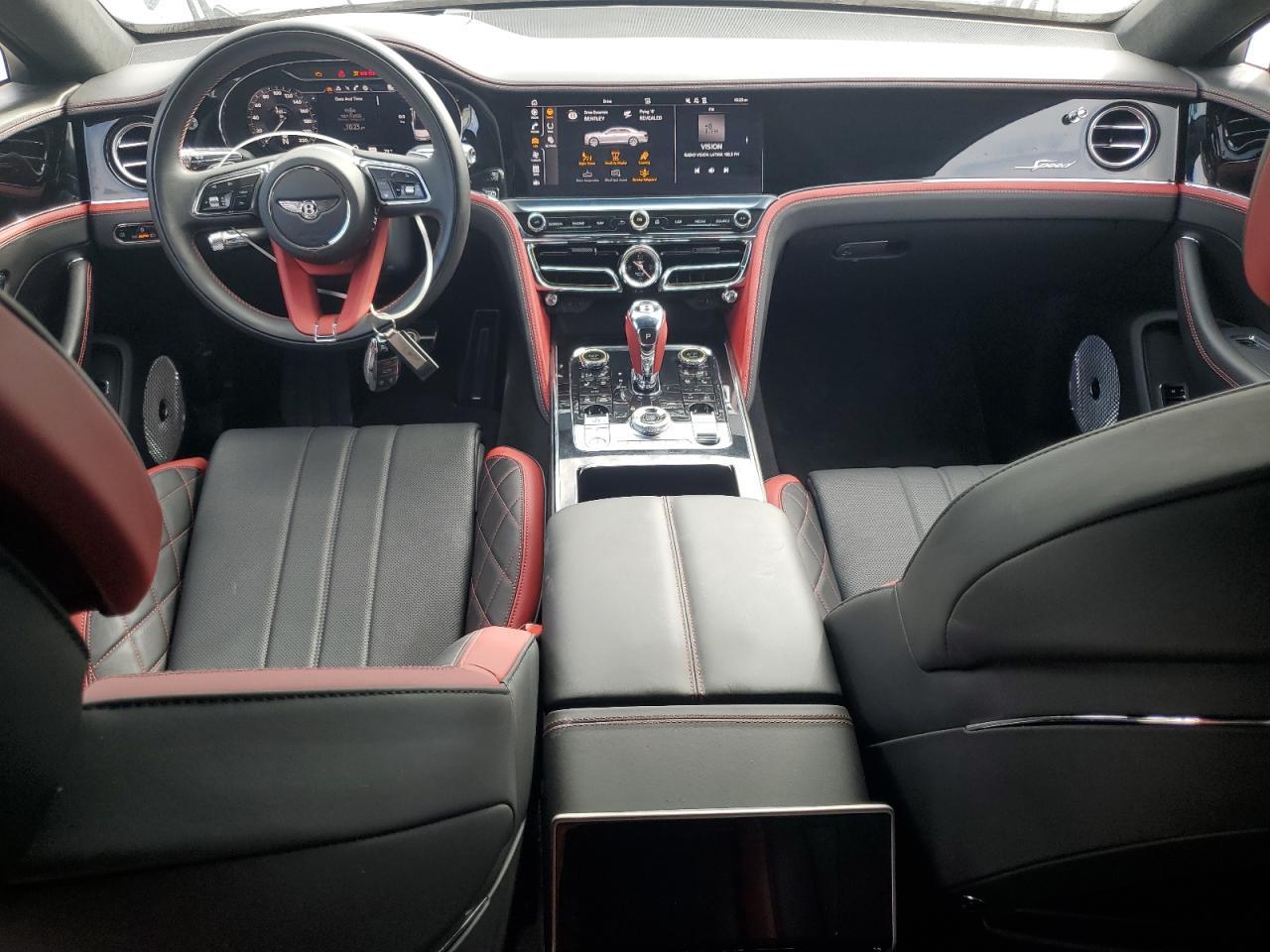 2024 BENTLEY Flying Spur