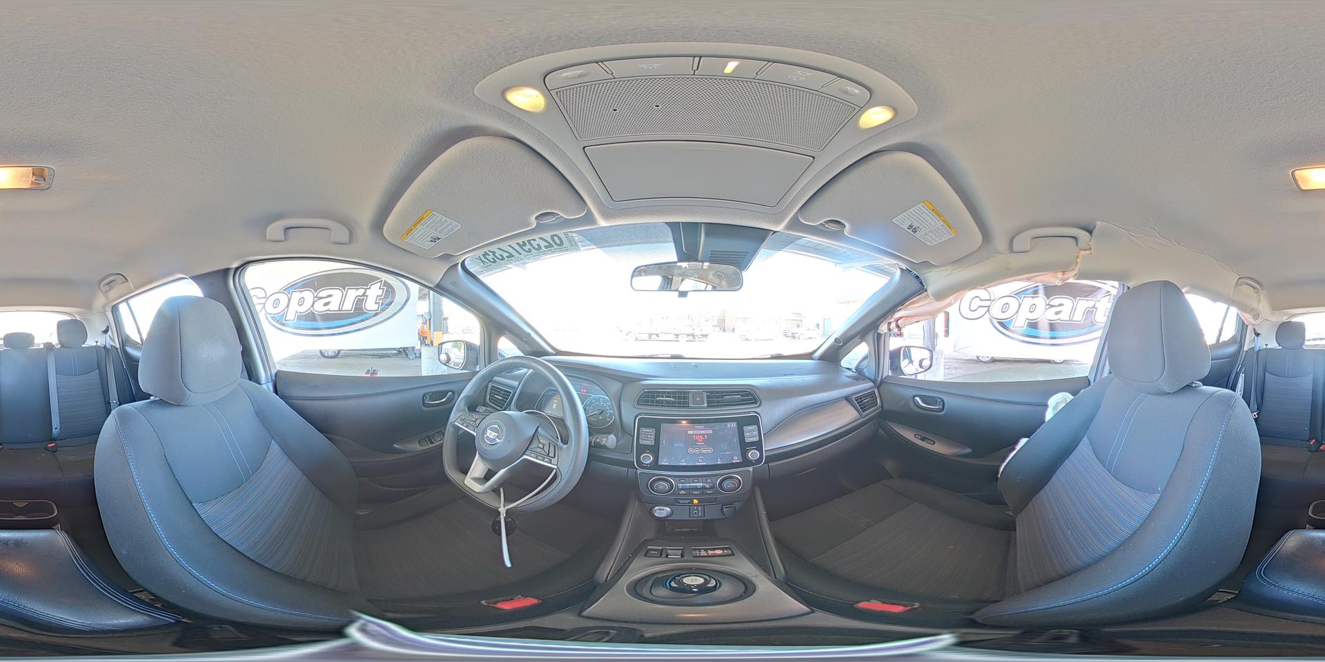 2020 NISSAN LEAF