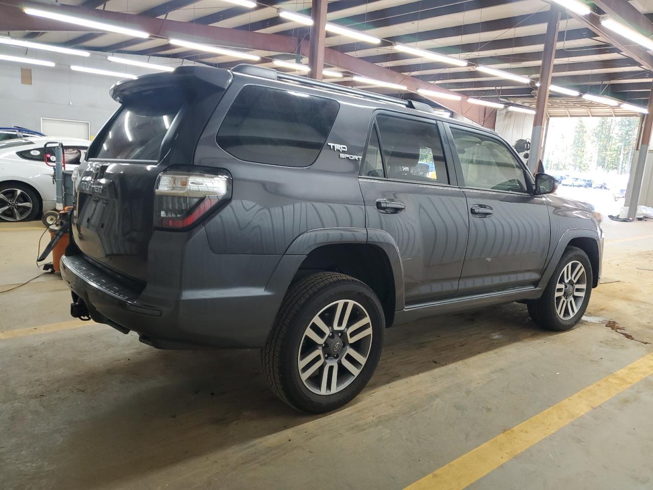 2022 TOYOTA 4Runner