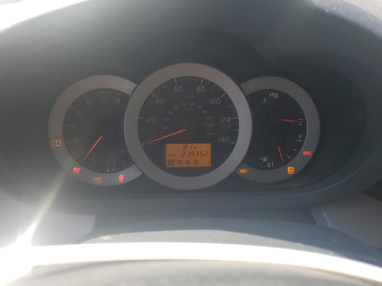 2011 TOYOTA RAV4
