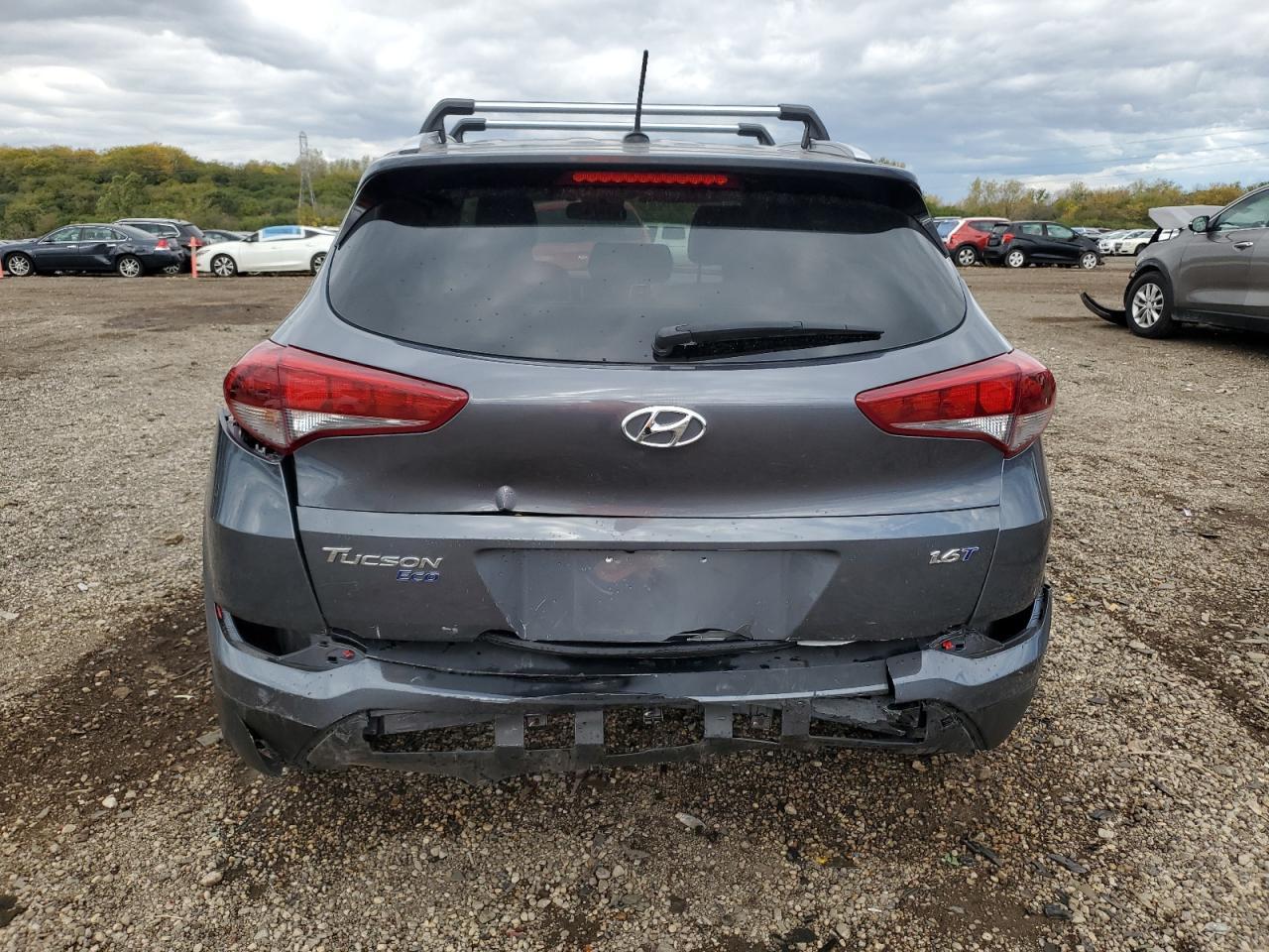 2016 HYUNDAI TUCSON