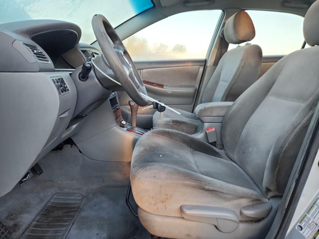 2005 TOYOTA COROLLA