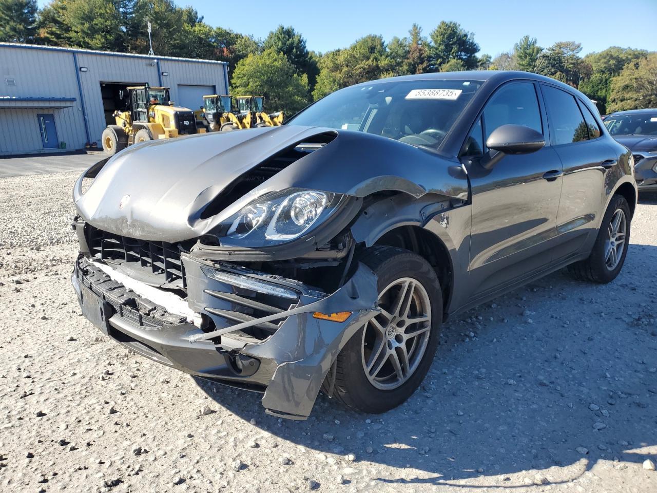 2018 PORSCHE Macan