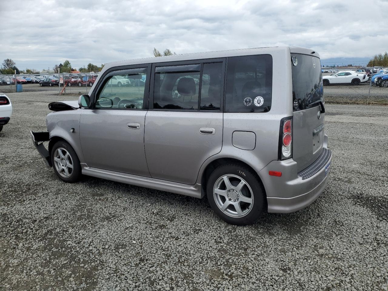 2006 TOYOTA SCION