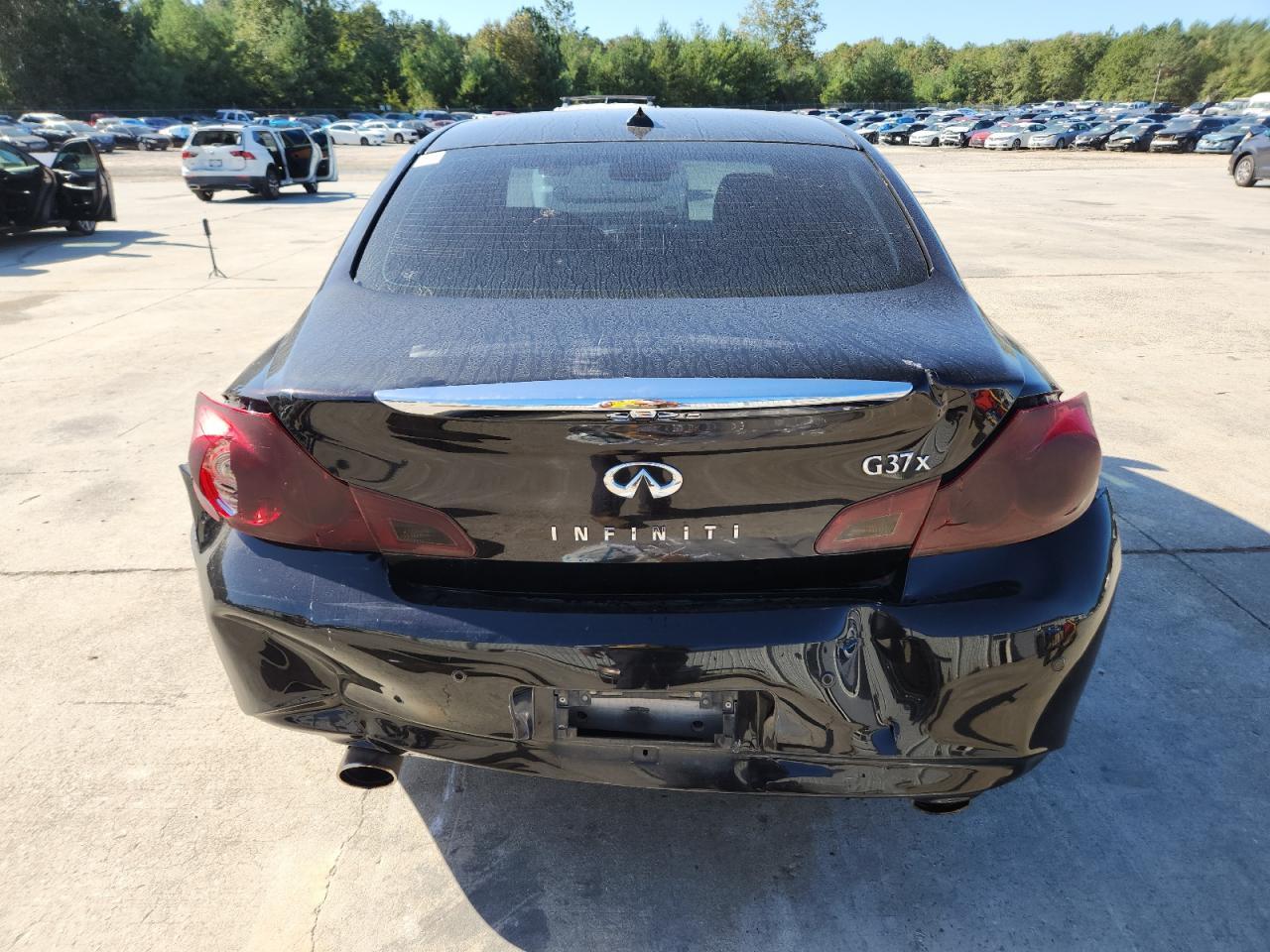 2012 INFINITI G37