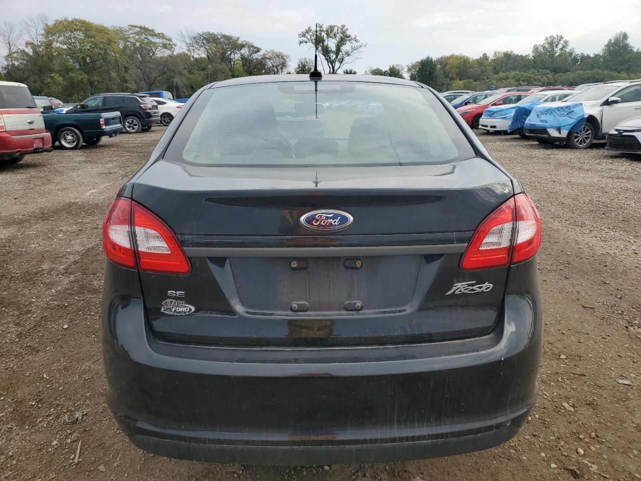2013 FORD Fiesta
