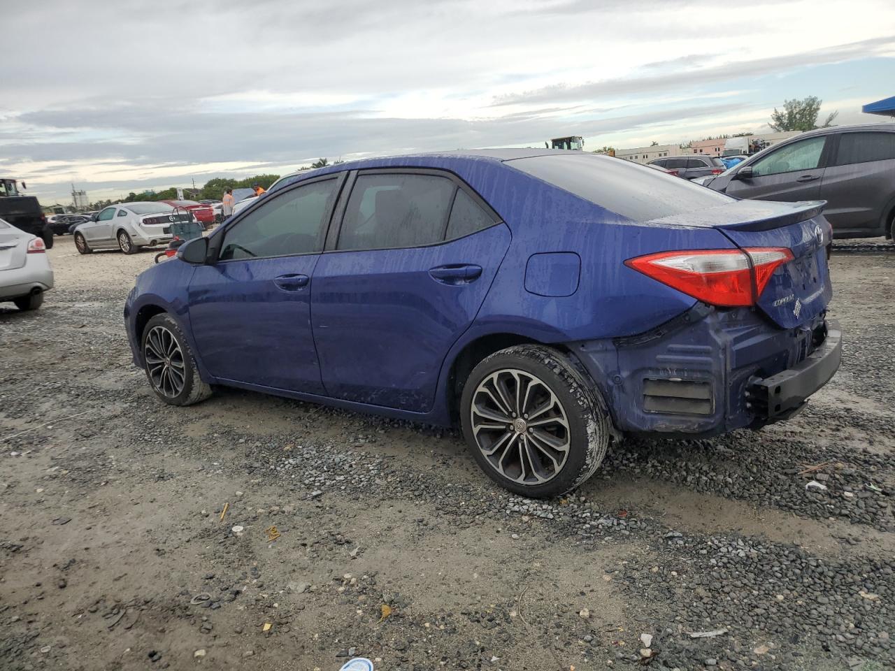 2014 TOYOTA COROLLA