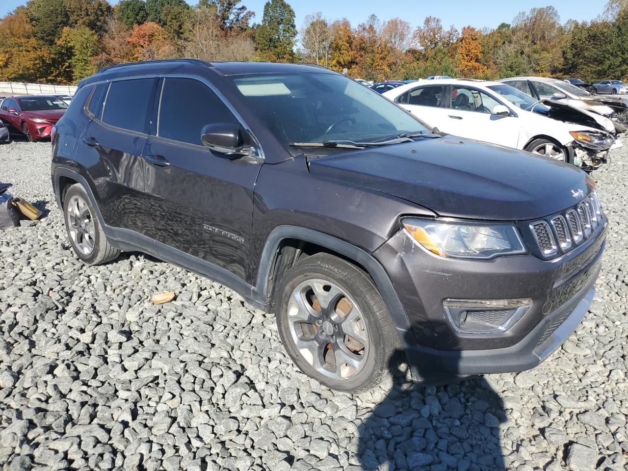 2020 JEEP Compass