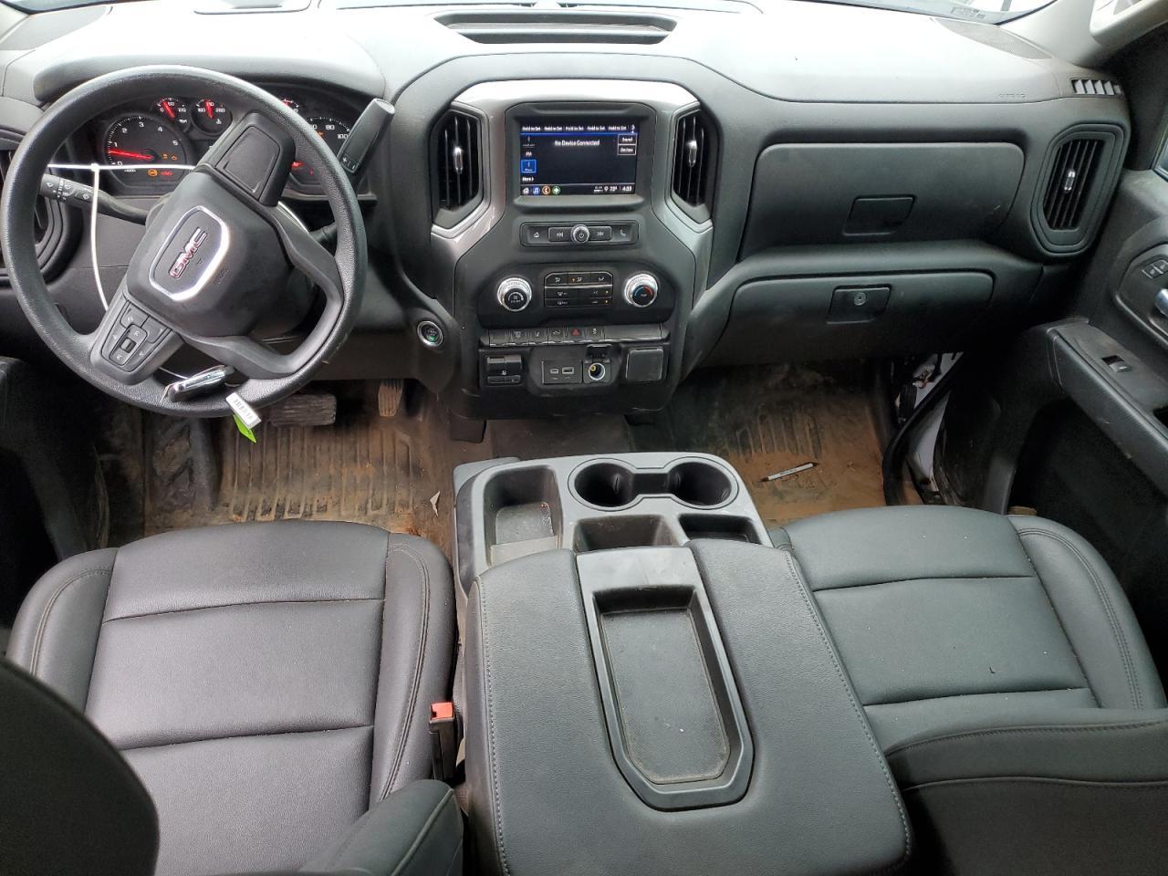 2025 GMC Sierra